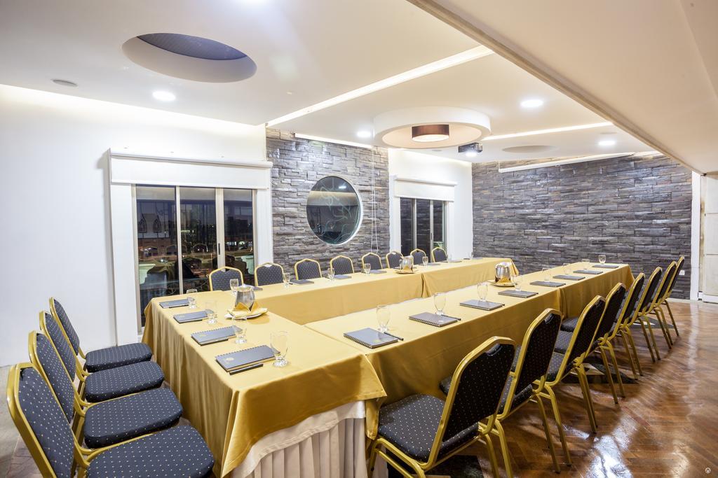 בוגוטה Hotel Embassy Park מראה חיצוני תמונה
